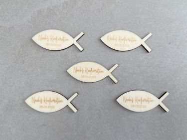 Fische aus Holz Streudeko zur Konfirmation Kommunion - personalisiert 20 Stück